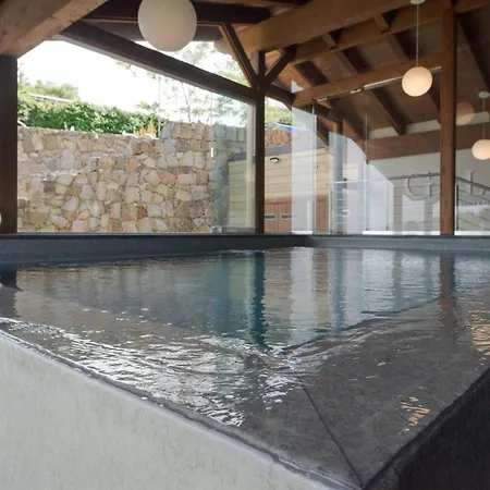 Agri-hotel Da Marianna & ホテル Santa Domenica Vittoria