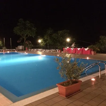 Agri-hotel Da Marianna & Hotel Santa Domenica Vittoria